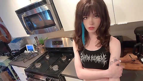 Chick with a girl fucking
