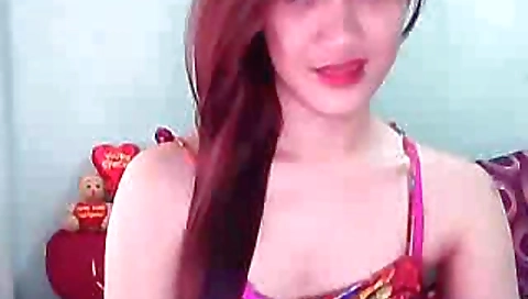 Sexy chick fucks like a slut