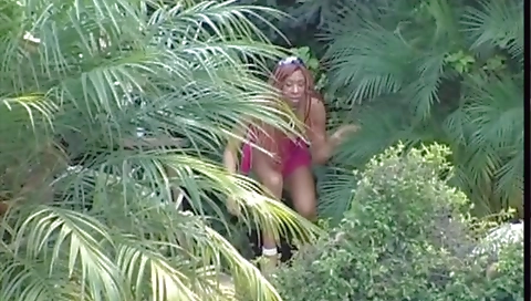 Hot blonde fucked by sexymik