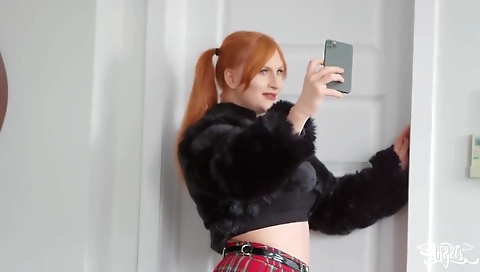 Hawt babe fucked in her mouth